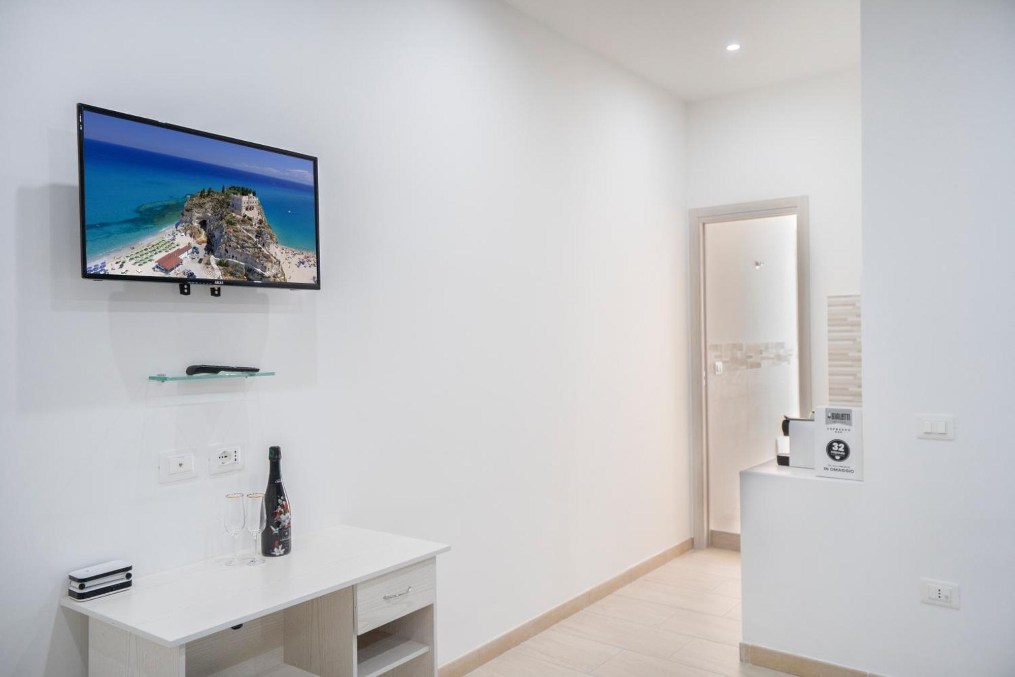 Saverio'S Apartment トロペーア エクステリア 写真